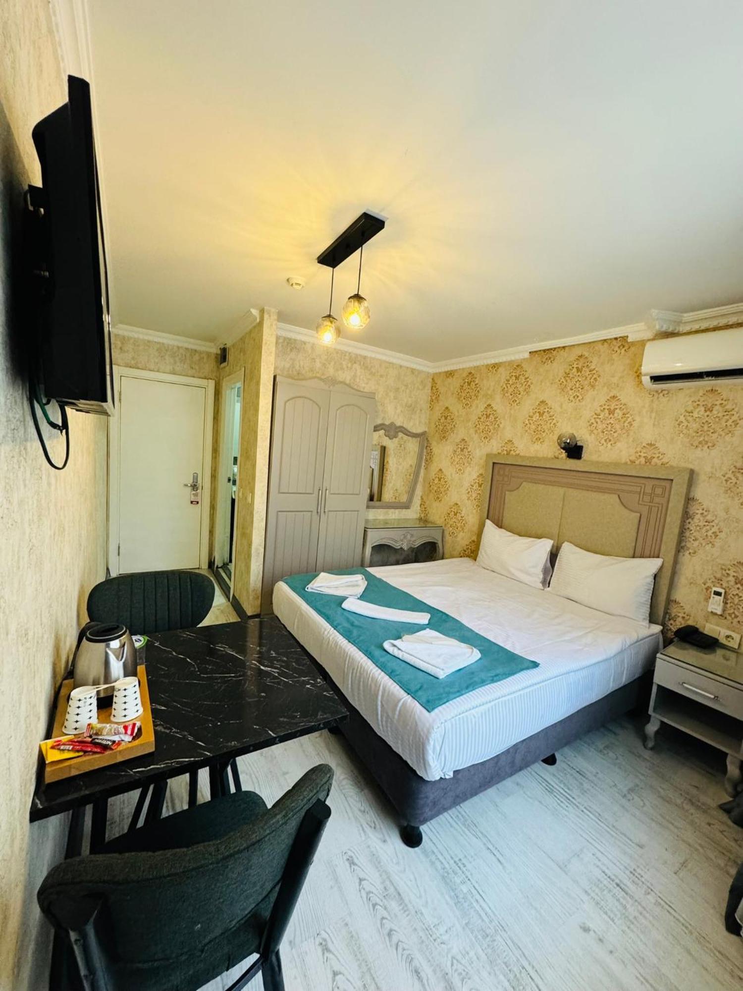 Old City Viva Hotel Istanbul Exterior photo